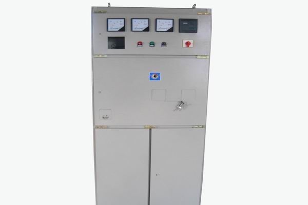 巨鹿控制柜-使用3683控制柜前进行这些检查