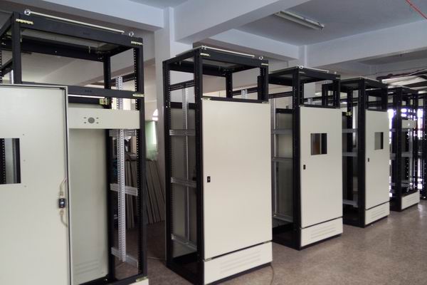 巨鹿控制箱-3683谈谈控制箱的维护和保养事